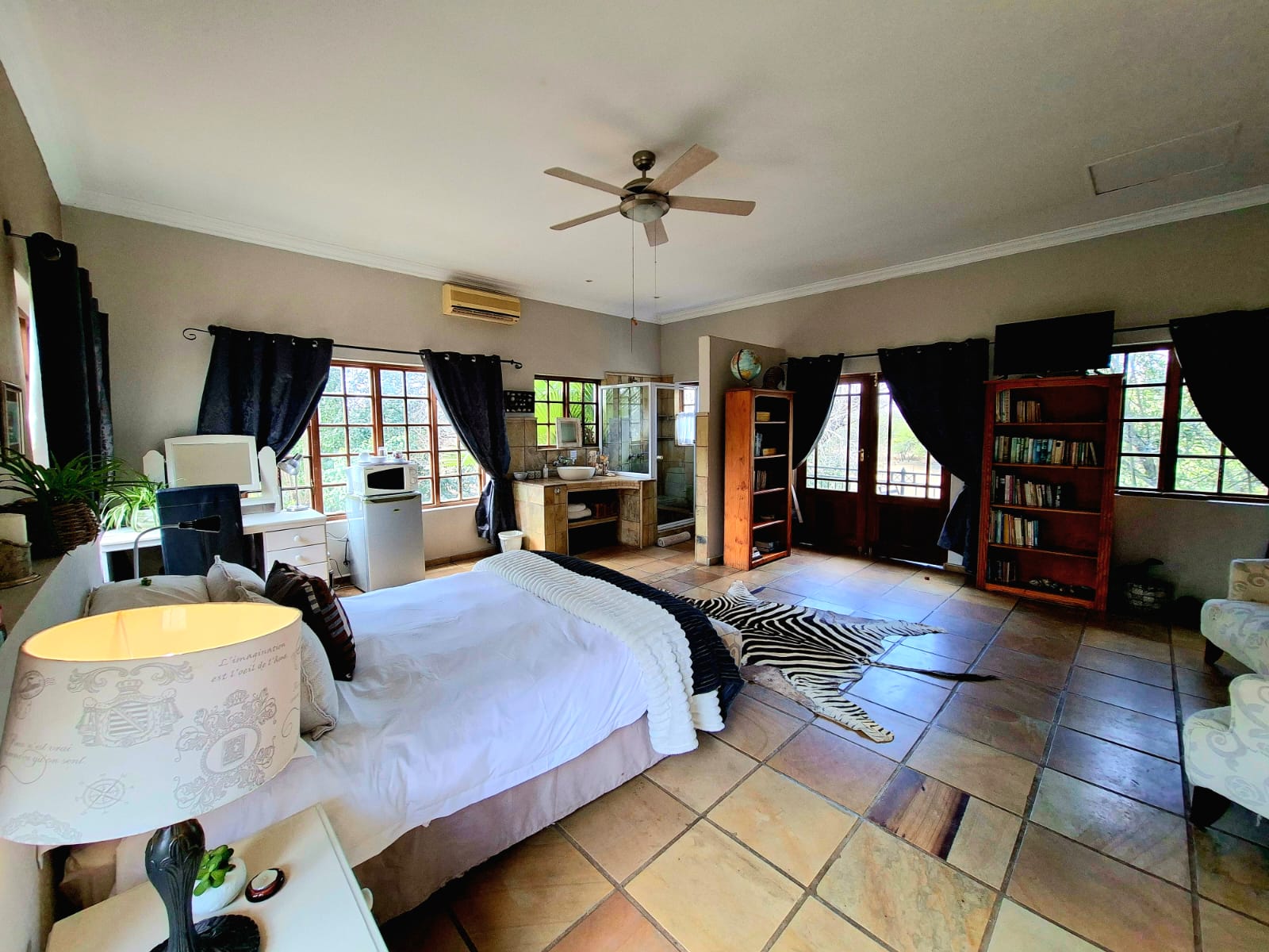 Wide view of the Snap Dragon Suite